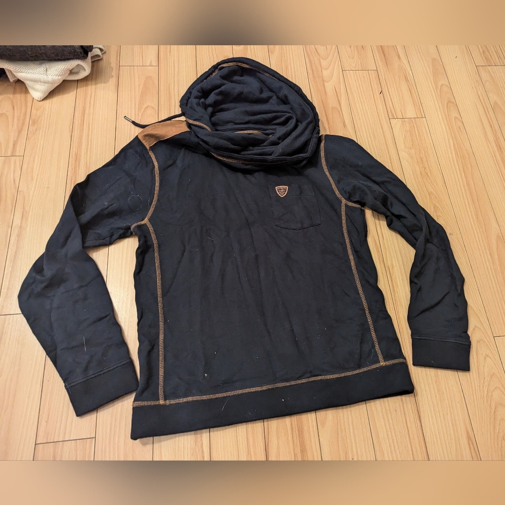Armand Thiery Pullover Hoodie